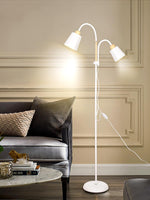 Anten Stehlampe mit leselampe Wohnzimmer Valis | E27 Fassung max. 60W | 360° Schwenkbare 2 Lampenköpfe Stehleuchte | moderne Metall Sofa Lampe mit Höhe 159 cm | für Schlafzimmer Weiß ohne Birne